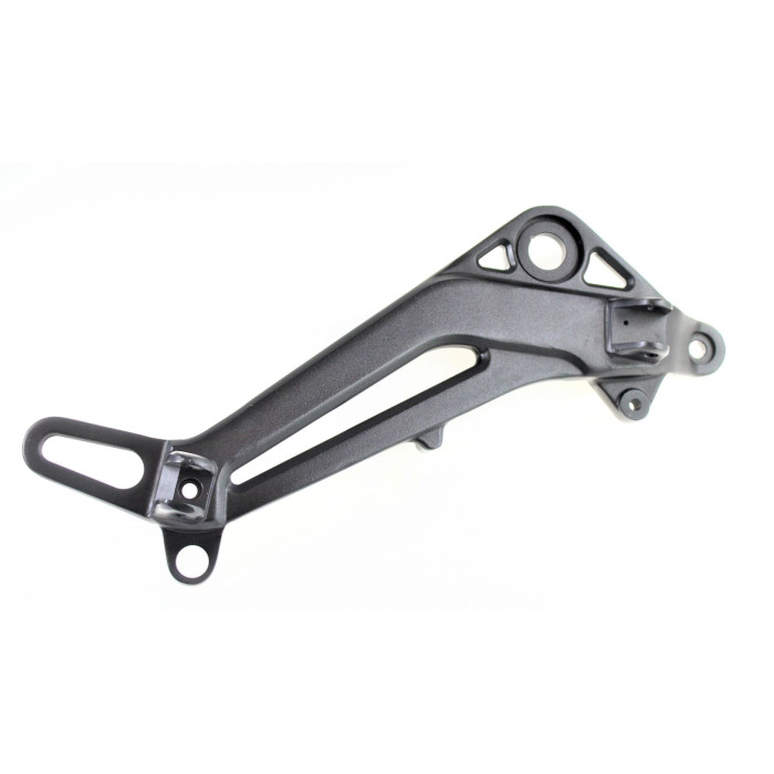 FOOT REST BRACKET RIGHT 58246P180000