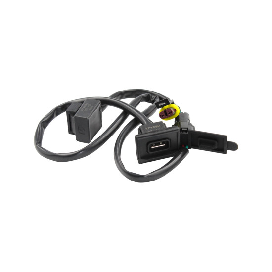 AUTOMOBILIO USB ĮKROVIKLIS TRX125