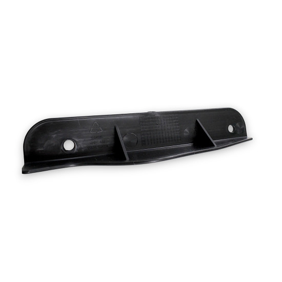RADIATOR RIGHT COVER SRT550X