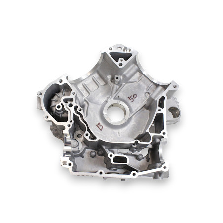 RIGHT ENGINE CRANKCASE SFA1000