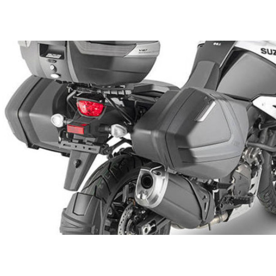 „KAPPA MONOKEY“ ŠONINIO DĖŽĖS LAIKIKLIS „SUZUKI V-Strom 1050 '20-'25“ – TIK „K33N K'ROAD“ DĖŽEI