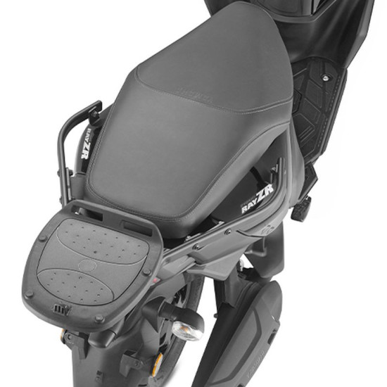 KAPPA VIRŠUTINIS DĖŽĖS LAIKIKLIS YAMAHA CYGNUS RAYZR 125 '24-'25, (BE PLOKŠTELĖS)