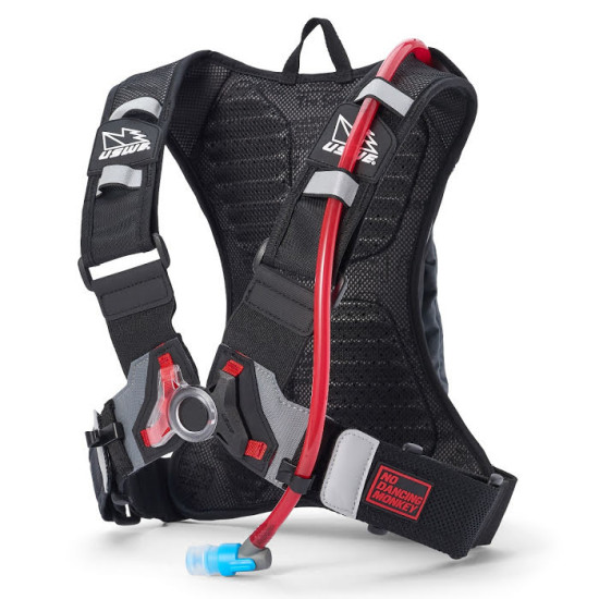 USWE CAMEL BAG MOTO HYDRO 3 SPALVŲ JUODA / PILKA MOTOCIKLO / MOTOCIKLO TALPA 2 LITRAI SKYSČIO (3 l kuprinė + 2 l skysčio