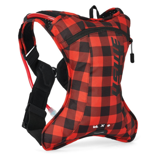 USWE CAMEL BAG OUTLANDER XC 2 FLANNEL KOLOR CZARNO-CZERWONY MOTO / ROWER POJEMNOŚĆ 1,5L PŁYN (2L PLECAK)