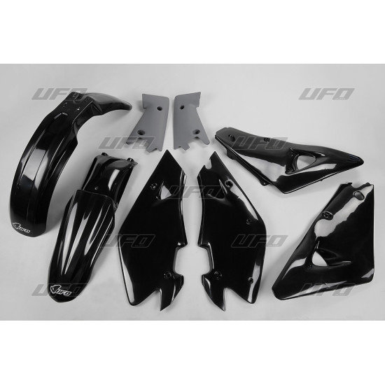 UFO PLASTIC SET HUSQVARNA 2T '00-'04, 4T '02-'04 BLACK (HU600E001)