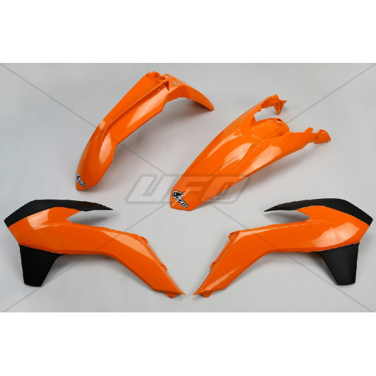 UFO KTM EXC '14-'16 PLASTIKO RINKINYS, '14 OEM SPALVA (ORANŽINĖ/JUODA) (KT516E999)