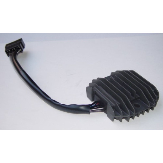 TOURMAX įtampos reguliatorius (srovės lygintuvas) KAWASAKI ZX 600/ZX-6R NINJA '98-'99, VN 800 VULCAN/CLASIC/DRIFTER '95-'06 (OEM