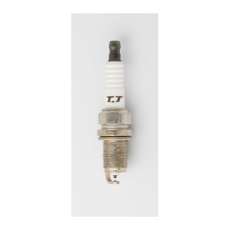 DENSO spark plug K16TT - car