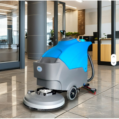 floor scrubber for warehouse