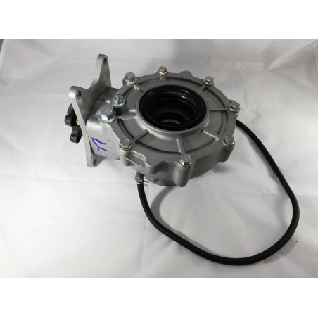 10. rear axle assy cfmoto X5 500 0180-330000 4 holes