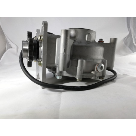 10. rear axle assy cfmoto X5 500 0180-330000 4 holes