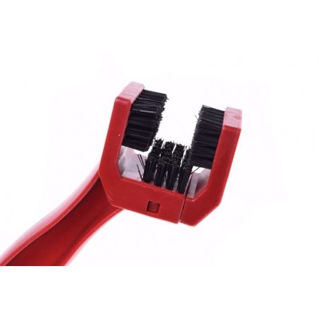 Chain cleaning brush