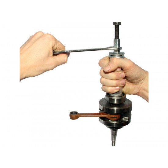 Crankshaft bearing installation tool