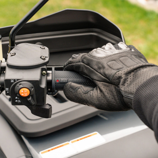 SHARK 4ZONE heated grips with heated throttle grip for ATV