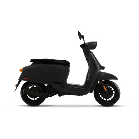Motoroleris LAMBRETTA V50 SPECIAL BLACK MATT/ BLACK
