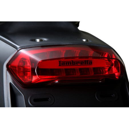 Motoroleris LAMBRETTA V50 SPECIAL BLACK MATT/ BLACK