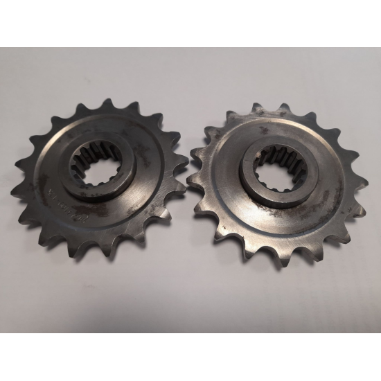 CHT front sprocket 2042 17 HONDA NC 750X/S/DCT '14-'15, INTEGRA 750 DCT '14-'15 (JTF1373.17) (pitch 520) (204217JT)( PHOTO)